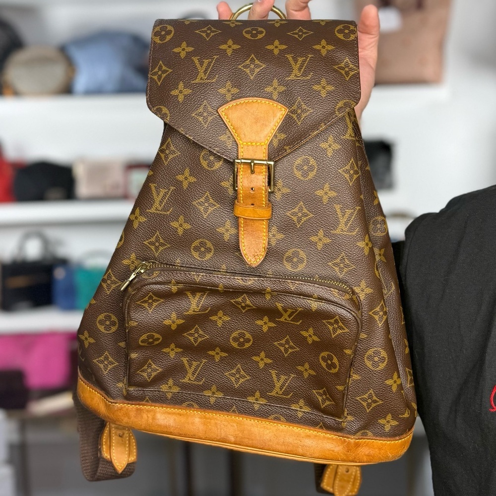 LV MONOGRAM BACKPACK